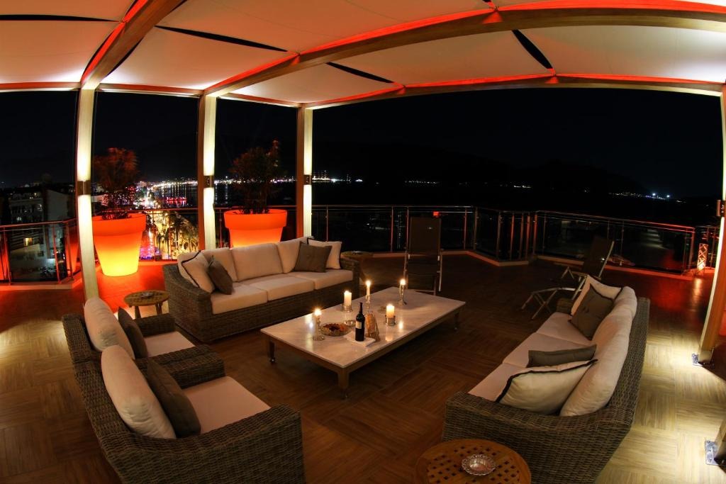 هتل الگانس تفلیس